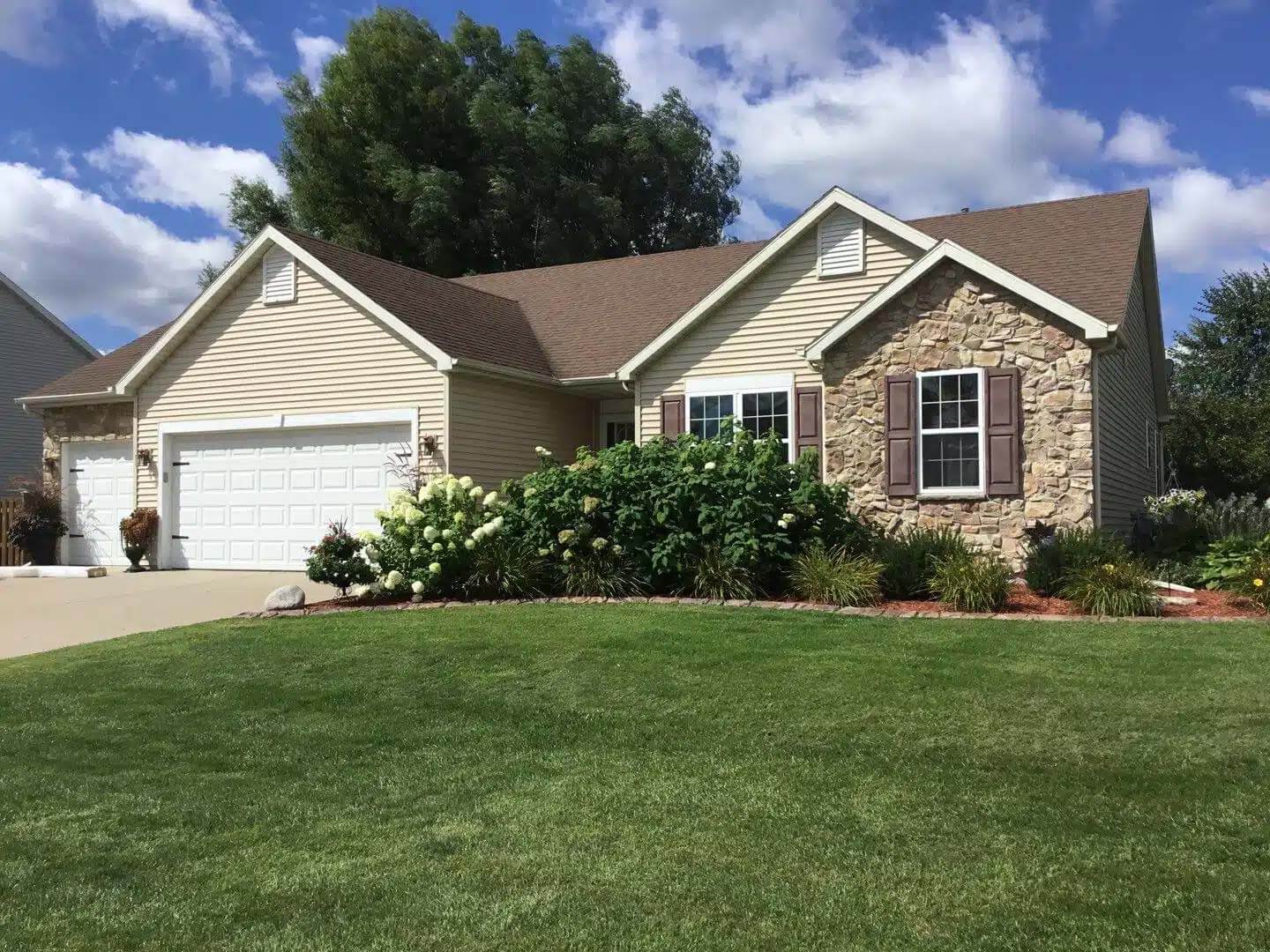 exterior of house before ARC contracting work